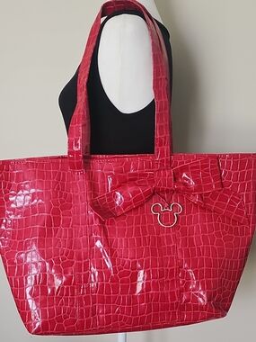 Red Croc-Embossed Patent Tote with Bow Accent